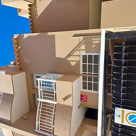 Cheap Studio, Wifi Free Adeje House Appartamento